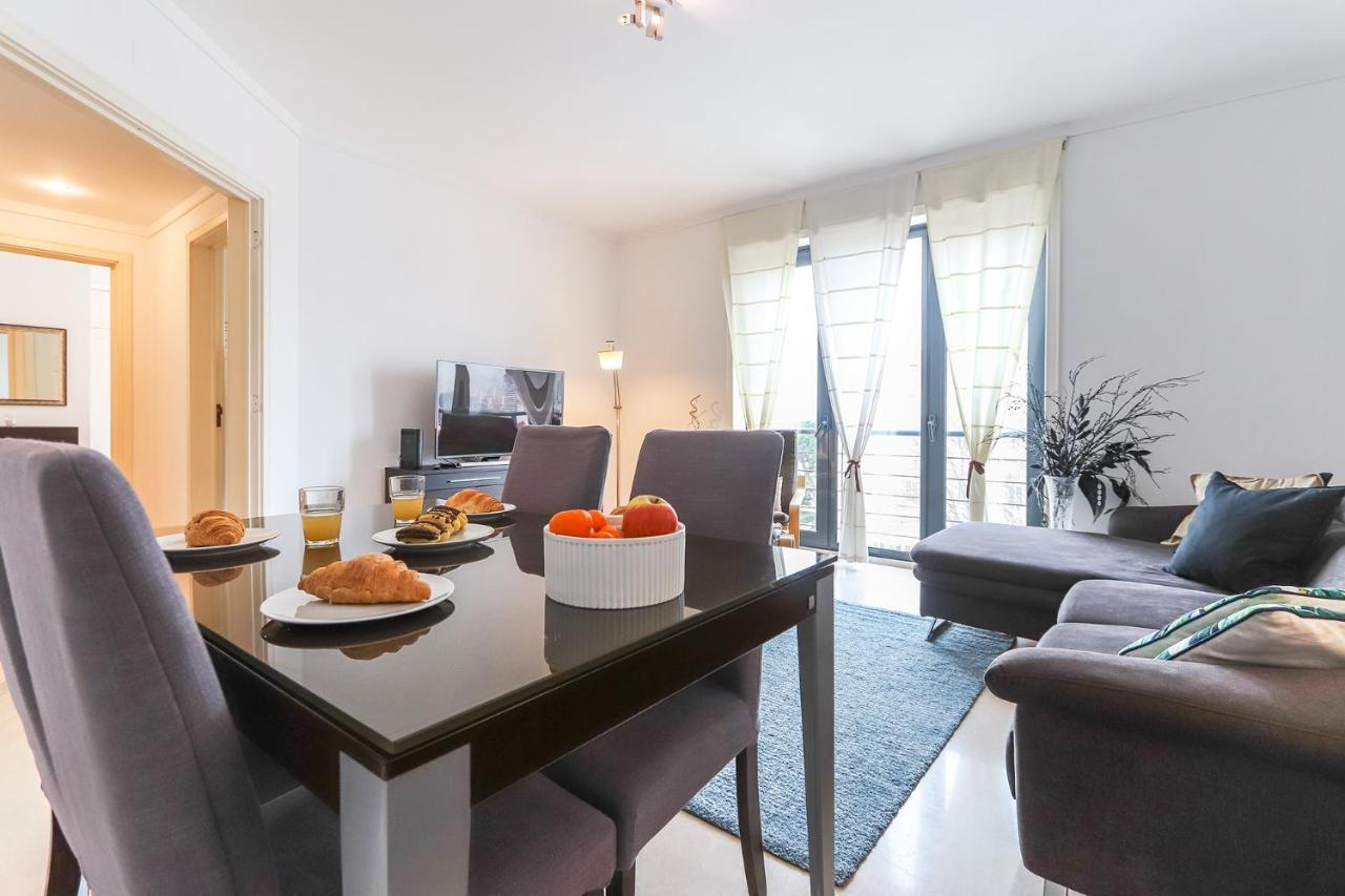 Vita Portucale ! Modern Apartment With Garage Lissabon Buitenkant foto