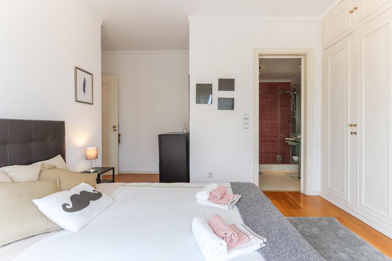 Vita Portucale ! Modern Apartment With Garage Lissabon Buitenkant foto